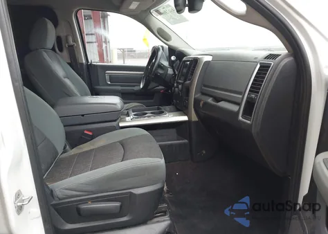 2013 Ram 2500 Big Horn z USA, uszkodzony, nr VIN 3C6UR5JL6DG525778